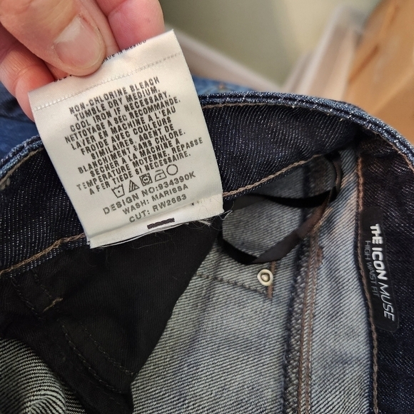 Joe's Jeans The Icon Muse High Waist Cropped Fit, sz 30 - Picture 6 of 8